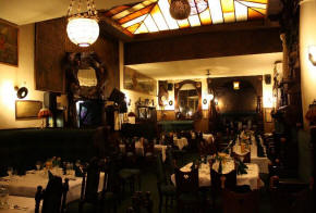 kawiarnia w Krakowie w Polsce ulica Floriańska restauracja cukiernia